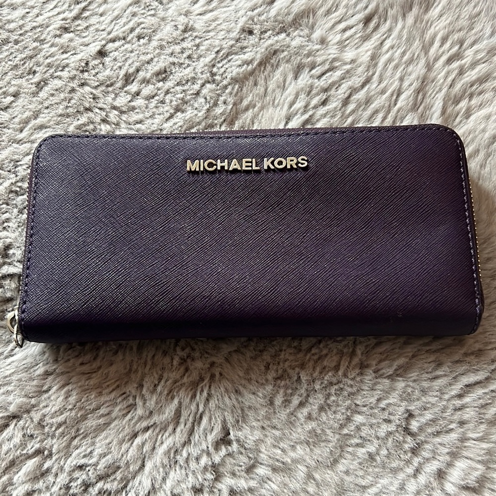 Michael Kors wallet